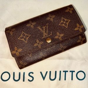 Louis Vuitton small Card wallet
